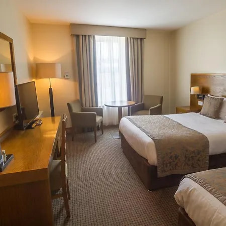 The Carraig Carrick-on-Suir