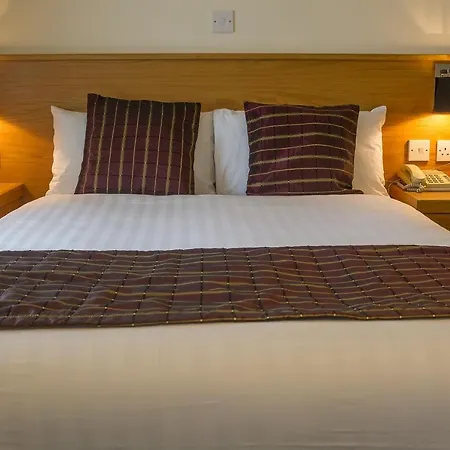 The Carraig Carrick-on-Suir