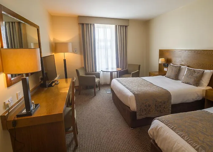 The Carraig Carrick-on-Suir